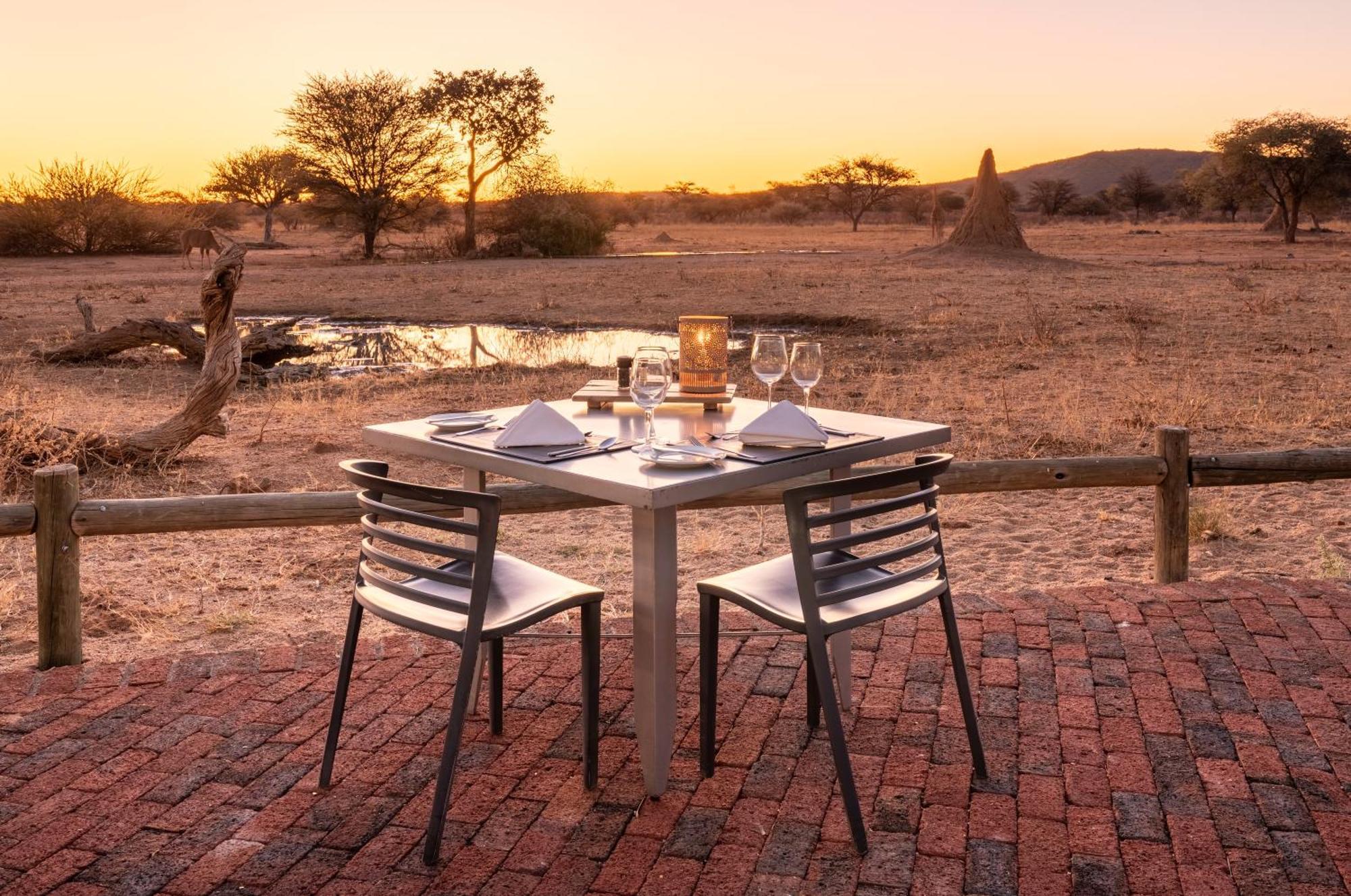Okonjima Plains Camp Otjiwarongo Exterior foto